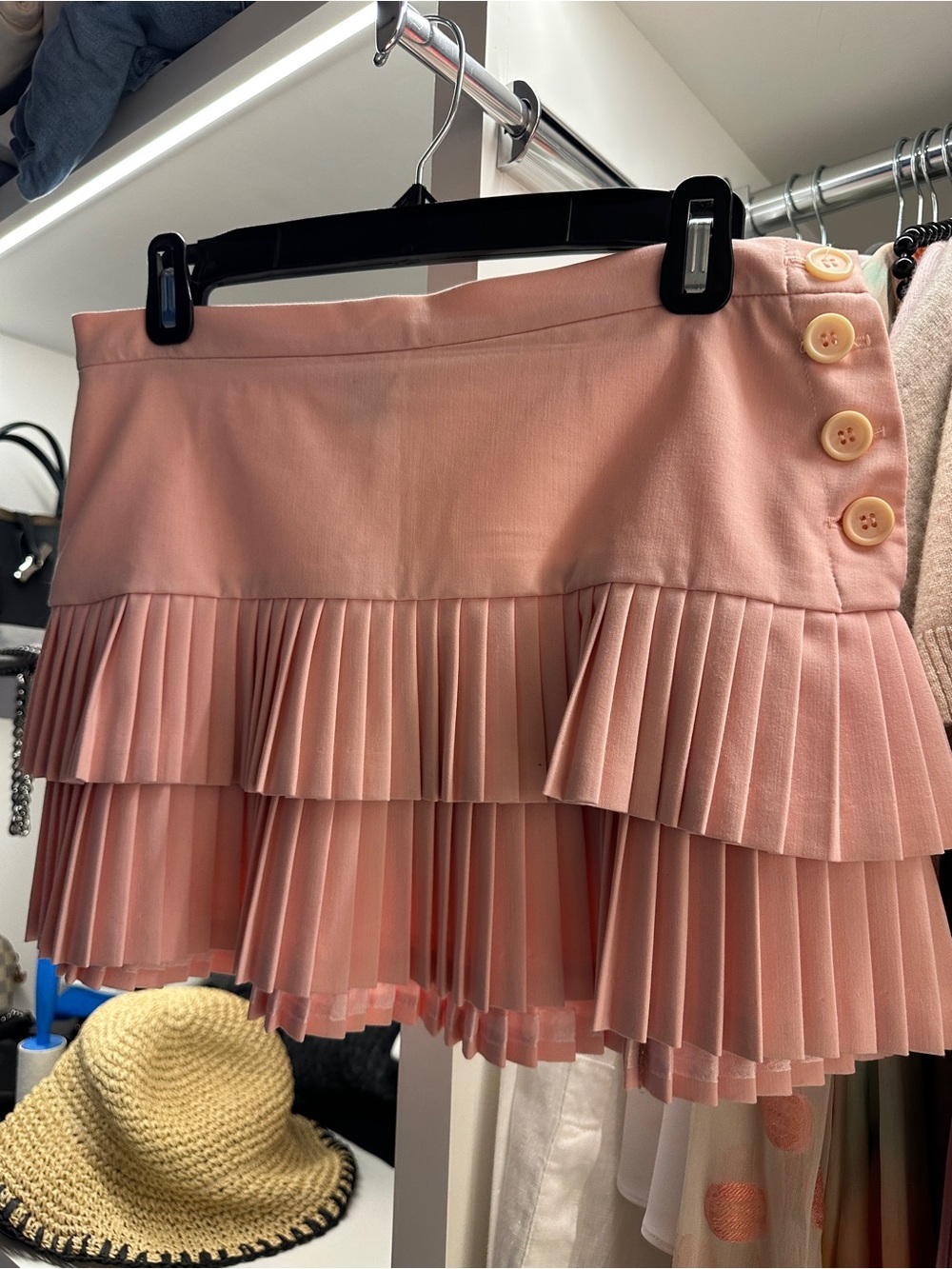 BCBGMaxAzria Pink Tiered Pleated Mini Skirt